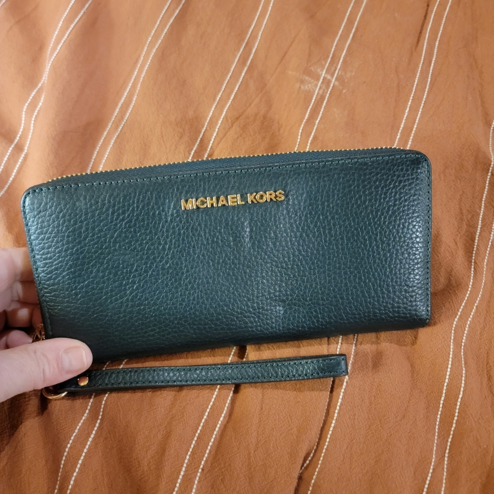 Michael Kors wallet